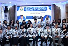 Pelantikan YPLP Dan APKS PGRI Sumut, Ilyas Sitorus Ajak Seluruh Pengurus Wujudkan Mimpi PGRI FOTO: Kepala Dinas Komunikasi dan Infromatika Sumatera Utara (Sumut) Ilyas Sitorus sekaligus Pelaksana harian (Plh) Ketua Persatuan Guru Republik Indonesia (PGRI) Sumut, pada acara pelantikan dan pengukuhan Pengurus Perwakilan Yayasan Pembina Lembaga Pendidikan (YPLP) dan Asosiasi Profesi dan Keahlian Sejenis (APKS) PGRI Provinsi Sumut, di Aula Transparansi Dinas Kominfo Sumut.