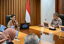 Dubes Jepang Temui Menkeu Sri Dorong Investasi di Sektor Swasta FOTO: Menteri Keuangan Sri Mulyani Indrawati bertemu Dubes Jepang untuk Indonesia dan H.E. Masaki Yasushi dan Chief Investment Officer (CIO) dari Development Bank of Japan (DBJ), Shingo Kobayashi. (Properti Sri Mulyani)