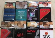 Rokok Diduga Ilegal Marak di Bone, APH dan KPPBC Makassar Didesak Bertindak Tegas FOTO: Rokok diduga ilegal yang marak beredar di kabupaten Sulawesi Selatan. (Properti: wajahnegeri.com)