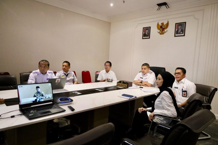 FOTO: Wali Kota Makassar Munafri Arifuddin mengikuti Peluncuran Indikator Indeks Pencegahan Korupsi Daerah (IPKD) Monitoring Center for Prevention (MCP) KPK RI tahun 2025, secara virtual di Balai Kota Makassar, Rabu (5/3/2025).