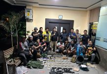 Hendak Menyuplai Senjata ke KKB, Eks Anggota TNI AD Diringkus Aparat FOTO: Eks anggota TNI AD, Yuni Enumbi (29) diamankan Satgas Gakkum Unit Jayapura. Mantan prajurit Kodam XVIII Kasuari Papua Barat itu terakhir berpangkat prajurit dua (Prada), 24 Februari 2022.