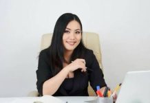 Kisah Sukses Henny Laura, Marketing Terbaik PT. Sinarmas Investama Abadi FOTO: Henny Laura Marketing di PT. Sinarmas Investama Abadi