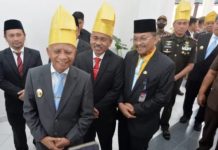 Hari Jadi ke 79 Asahan, Wagub Sumut Ajak Masyarakat Asahan Terus Berkolaborasi Membangun Daerah FOTO: Wakil Gubernur (Wagub) Sumatera Utara (Sumut) Surya menghadiri Rapat Paripurna Peringatan Hari Jadi ke-79 Kabupaten Asahan tahun 2025.