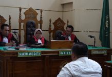 Saksi Mendengar Suara Rintihan Minta Tolong Dari Kamar Korban FOTO: JPU Kejari Medan menghadirkan 4 orang saksi dalam kasus pembunuhan istri terhadap suami di Pengadilan Negeri Medan. Rabu (9/4).