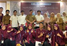 Siswa SLB Negeri 1 Makassar Senang dengan Kegiatan Mahasiswa PPG UNM FOTO: Mahasiswa Pendidikan Profesi Guru (PPG) dari fakultas imu pendidikan Universitas Negeri Makassar (UNM) menggelar kegiatan visit kampus di SLB Negeri 1 Makassar merupakan gelombang kedua.