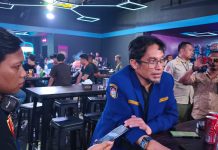 Karang Taruna Desak Rosan Roeslani Bersihkan Kementerian Investasi dari Mafia Perizinan, Zulkifli: Contoh di THM Helen’s Makassar FOTO: Muhammad Zulkifli, Ketua Karang Taruna Kota Makassar saat di undang pihak DPMPTSP Pemkot Makassar saat sidak THM Helen's di AP Pettarani, Panakukang, Rabu malam.