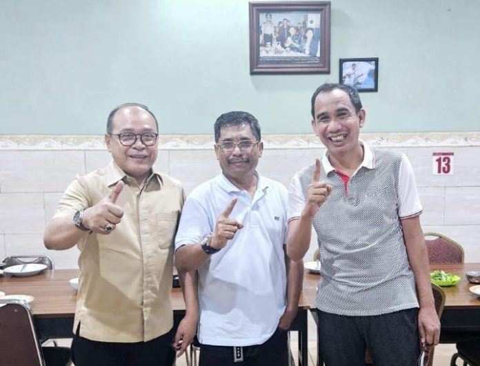 FOTO: Kiri Dr Supriansa, SH,.MH, Dr. Hasman Usman, SH.MH dan Rudianto Lallo, SH,.MH paling kanan.