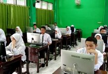 Aplikasi SPMB Bermasalah Orangtua Siswa SMP Mengeluh, Kadisdik Sulsel: Diulang FOTO: Siswa SMP saat mengikuti PPDB Tahun 2024. (Properti SMA Negeri 17 Palembang)