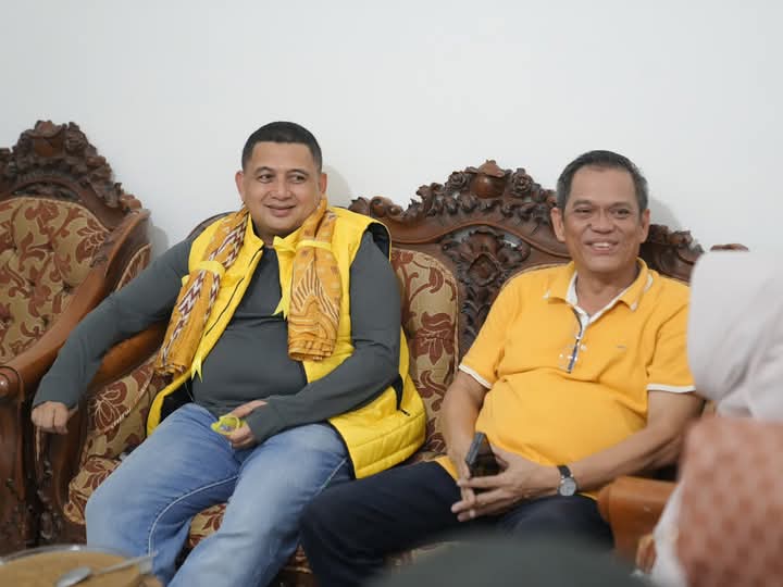 FOTO: Ketua DPD II Golkar Makassar dan Ketua DPD Golkar Takalar Zulkarnain Arief. (Properti via Facebook @Munafri "Appi" Arifuddin)