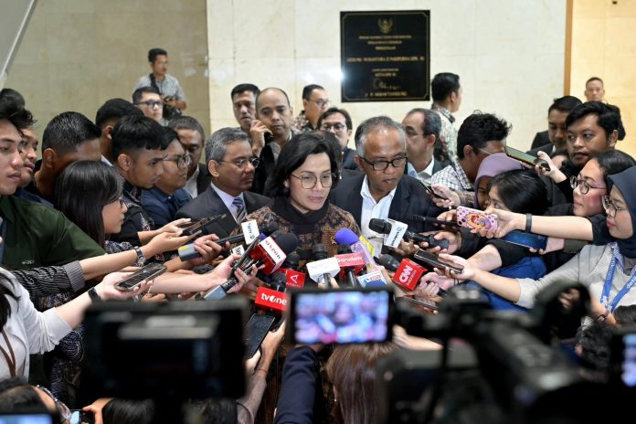 FB_IMG_1747748405607 FOTO: Menteri Keuangan Sri Mulyani Indrawati saat ditemui sejumlah awak media. (Properti via Facebook Sri Mulyani Indrawati)