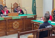 Dugaan Dosen Bunuh Suami, Keterangan Ahli Sinkron Dengan Para Saksi FOTO: Keterangan saksi ahli personel Bid Labfor Poldasu, Kompol Rafles Tampubolon di PN Medan dalam perkara dugaan pembunuhan terhadap Rusman Maralen Situngkir.