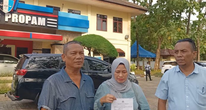 FOTO: Mimi Herlina NST dan Hans Silalahi, SH,.MH