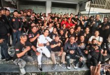 Puluhan Ormas Berkumpul, Mukram: Dukung Langkah Tegas Kapolrestabes Makassar Jaga Kamtibmas FOTO: Kapolrestabes Kombes Pol Arya Perdana menemui puluhan organisasi masyarakat (Ormas) di salah satu cafe di Jalan Kajaolalido, di Kelurahan Baru, Kecamatan Ujung Pandang, Kota Makassar. Senin (12/5).