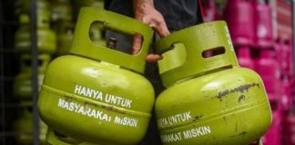 Pemerintah Siapkan Skema Pengganti LPG, Nantinya Emak Emak Memasak Gunakan CNG FOTO: Ilustrasi Gas 3 Kg (Antara)