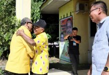 Tidak Hanya APPI, Mantan Ketua Tim Pemenangan MULIA Mulai Roadshow Temui DPD II Golkar Sulsel FOTO: Calon Ketua DPD Golkar Sulsel Ilham Arief Sirajuddin saat tiba di Kantor DPD II Golkar Gowa, Jalan Syekh Yusuf, Sungguminasa, Rabu 28 Mei 2025. (Istimewa)