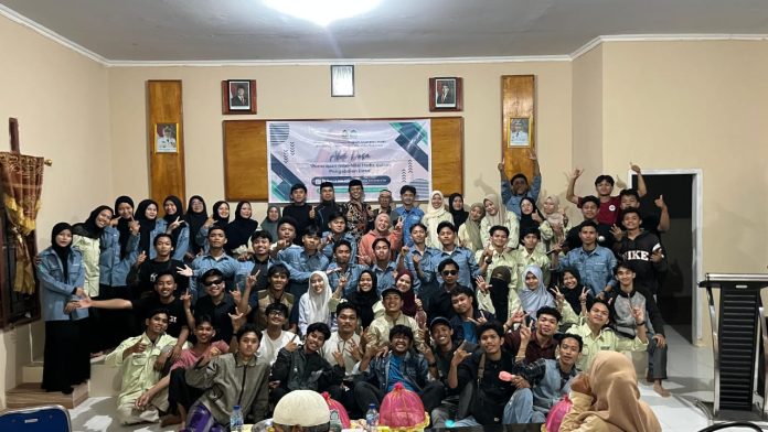 IMG-20250603-WA0302 FOTO: Himpunan Mahasiswa program studi Ilmu Hadis, Fakultas Ushuluddin dan Filsafat, Universitas Islam Negeri (UIN) Alauddin Makassar, menggelar kegiatan Abdi Desa di Desa Julumate'ne, Kecamatan Bontolempangan, Kabupaten Gowa, Sulawesi Selatan.