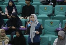 Unhas Hadirkan Science Hack In Fest 2025, Bentuk Kolaborasi Kampus dan Industri FOTO: Salah satu mahasiswa Universitas Hasanuddin saat mengikuti Science Hackathon Innovation Festival 2025 Goes to Campus pada Selasa, 17 Juni 2025. (Properti Humas Unhas)