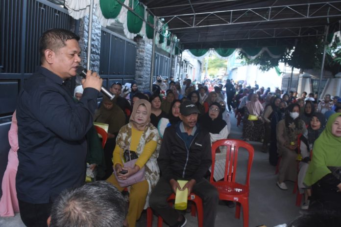 IMG-20250624-WA0275(1) FOTO: Anggota DPRD Kota Makassar, Fasruddin Rusli menggelar Reses Ketiga Masa Persidangan III Tahun 2024 - 2025.