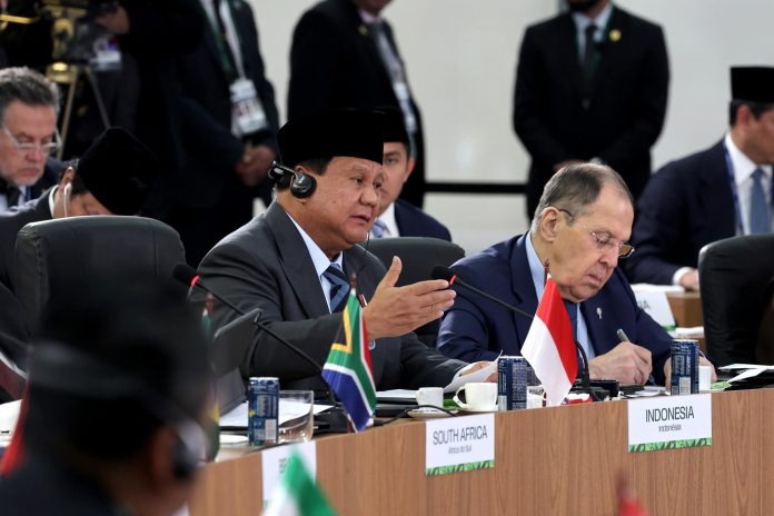 FB_IMG_1751980730971 FOTO: Presiden Prabowo Subianto melanjutkan rangkaian forum Konferensi Tingkat Tinggi (KTT) BRICS ke-17 di Museum of Modern Art, Rio de Janeiro, Brasil, 7 Juli 2025, Waktu setempat. (Properti via Facebook)