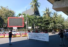 Di Hari Bhayangkara ke 79, GAM Desak Presiden Prabowo Copot Kapolri FOTO: Sejumlah mahasiswa yang tergabung dalam Gerakan Aktivis Mahasiswa (GAM) menggelar aksi unjuk rasa di Jalan Andi Pangeran Pettarani, Selasa (01/07/2025).