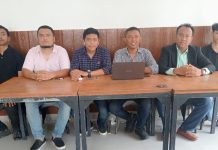 AMPU dan Praktisi Hukum Kecam Dugaan Korupsi Kepala PUPR, Dukung Gubernur Sumut Komitmen untuk Transparansi FOTO: Aliansi Masyarakat Pemerhati Pembangunan Sumatera Utara dan praktisi hukum Sumatera Utara, Henry Pakpahan, SH, hari ini menyampaikan keprihatinan mendalam atas penangkapan Kepala Dinas Pekerjaan Umum dan Penataan Sumut, Topan Obaja Putra Ginting, oleh Komisi Pemberantasan Korupsi pada tanggal (26 /06/2025).
