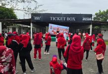 Rangkaian Peringatan HANI 2025, PKS Dukung Poldasu Jadikan Sumut BERSINAR FOTO: Komunitas Senam Nusantara (KSN) DPW PKS Sumut di Pekan Raya Sumatera Utara (PRSU) di Jalan Jenderal Gatot Subroto, Kelurahan Sei Sikambing C II, Kecamatan Medan Helvetia.