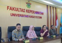 Fakultas Keperawatan Unhas Terima Kunjungan Delegasi NUS Singapura FOTO: Fakultas Keperawatan Universitas Hasanuddin menerima kunjungan kehormatan dari delegasi National University of Singapore (NUS), khususnya dari Yong Loo Lin School of Medicine, Alice Lee Centre for Nursing Studies. Rombongan dipimpin langsung oleh Dr. Syaikh Ihsan bersama 14 mahasiswa.