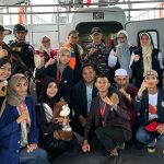 Lantamal VI Dukung Mahasiswa KKN Kebangsaan XIIII Berlayar Ke Pulau Kapoposang-Pangkep dengan KAL Suluh Pari II.6-60 FOTO: Sebanyak 11 mahasiswa KKN Kebangsaan XIII Tahun 2025 yang berasal dari berbagai Perguruan Tinggi di Indonesia saat berada di Kapal Angkatan Laut (KAL) Suluh Pari II.6-60 untuk mengantar peserta menuju lokasi KKN di Pulau Kapoposang, Kabupaten Pangkajene dan Kepulauan (Pangkep), Sulawesi Selatan, Minggu (06/07/2025).