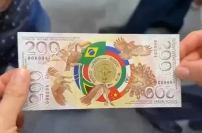 IMG-20250708-WA0423 FOTO: Sebuah gambar uang kertas pecahan 200 dengan simbol negara-negara anggota BRICS beredar luas di media sosial bertepatan dengan pelaksanaan KTT BRICS 2025 di Brasil. FOTO/X