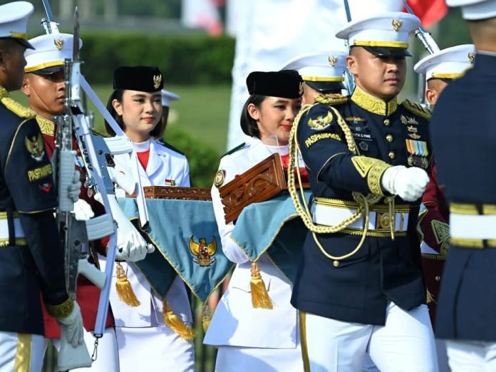FOTO: Prosesi kirab budaya dari Monumen Nasional (Monas) menuju Istana Merdeka, Jakarta, pada Minggu pagi (17/08/2025), (Sumber: BPMI Setpres)
