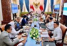Presiden, Wapres dan Menteri KMP Gelar Ratas FOTO: Presiden Prabowo Subianto memimpin rapat terbatas (Ratas) bersama Wakil Presiden (Wapres) Gibran Rakabuming dan sejumlah menteri Kabinet Merah Putih (KMP) di Istana Merdeka, Jakarta, pada Senin, 25 Agustus 2025.
