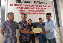Subdit 3 Tipidkor Polda Sulsel Lakukan Pedalam Skandal Seragam Gratis Rp18 Miliar Periksa Beberapa Pihak FOTO: Kompol Jufri, S.I.K., M.M selaku Kasubdit 3 Tipikor Polda Sulsel menerima laporan dugaan korupsi seragam gratis bagi siswa SD dan SMP di Kota Makassar. (LN)