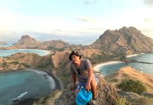 Dari Sastra Inggris ke Bisnis Travel Sukses, Kisah Risal Saputra Membangun “Semesta Labuan Bajo” Gambar : Risal Saputra Owner Semesta Labuan Bajo