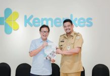 Bertemu Menkes, Bobby Tancap Gas Ajukan Pembangunan 2 RS Regional di Sumut FOTO: Gubernur Sumatera Utara, Bobby Nasution langsung tancap gas saat menemui Menteri Kesehatan (Menkes) Budi Gunadi Sadikin. (Properti via Facebook Bobby Nasution)
