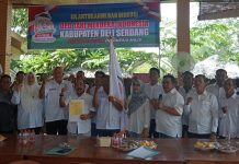 Kukuhkan Pengurus, Tani Merdeka Deli Serdang Siap Majukan Kesejahteraan Petani Lokal FOTO: Pengurus Tani Merdeka Deli Serdang menggelar kegiatan silahturahmi dan diskusi.