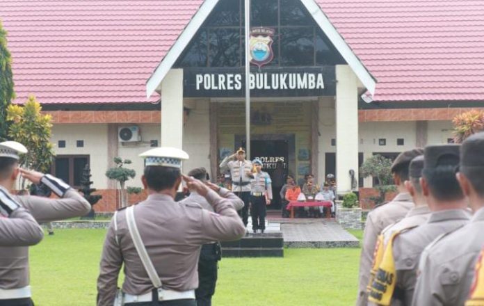 IMG-20250827-WA0402 FOTO: Aktivitas personil kepolisian di Mapolres Bulukumba, Sulawesi Selatan. (Properti via google)