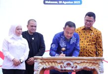 BPOM dan Pemprov Sulsel Bersinergi Wujudkan Ikrar Indonesia Emas 2045 Melalui Pendidikan Vokasi dan Ketahanan Pangan FOTO: Bertempat di Rumah Jabatan Gubernur Sulawesi Selatan, BPOM menerima hibah tanah seluas 10 hektar di Kabupaten Maros untuk pendirian Sekolah Vokasi BPOM.