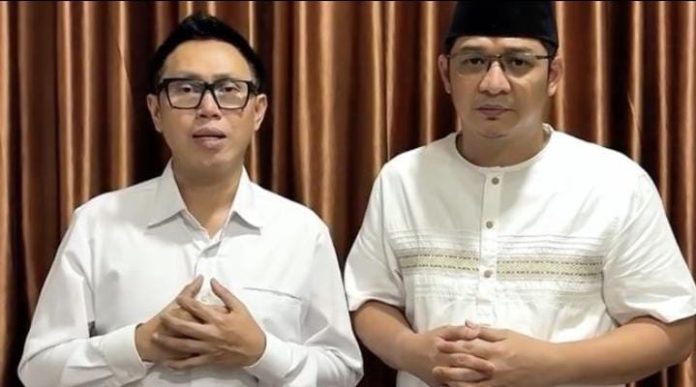 IMG-20250831-WA0030 Foto: Eko Patrio didampingi Pasha Ungu menyampaikan permintaan maaf kepada publik (Dok. Tangkapan layar via instagram)
