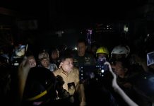 KNPI Kota Makassar Desak Munafri: Hidupkan Kembali Program Lorong ala Danny Pomanto untuk Cegah Bentrokan FOTO: Wali Kota Makassar saat mengunjungi lokasi tawuran antara warga di Kelurahan Bunga Eja Beru, Kecamatan Tallo, Selasa malam (23/9). (Properti via akun Facebook Munafri Arifuddin)