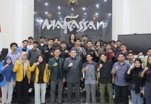 BEM UNM Mengecam, Tegaskan Tidak Pernah Hadiri Silaturahmi dengan Wali Kota Makassar FOTO: Silahturahmi BEM lintas kampus bersama Wali Kota Makassar Munafri Arifuddin, Sekretaris Daerah (Sekda) Kota Makassar Andi Zulkifly Nanda dan Pelaksana Tugas (Plt) Kepala Dinas Pemuda dan Olahraga (Kadispora Fadli Wellang di Rumah Jabatan Wali Kota Makassar, Jl Haji Ince Saleh Dg Tompo, Kamis (4/9/2025) malam. (Properti Pemkot Makassar)