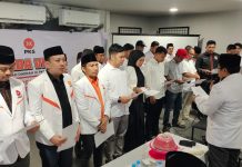 DPD PKS Wajo Resmi Dilantik, Tokoh Pemuda Nasional Perkuat Struktur FOTO: Kepengurusan Dewan Pengurus Daerah (DPD) Partai Keadilan Sejahtera (PKS) Kabupaten Wajo resmi dilantik, Sabtu (6/9/2025).