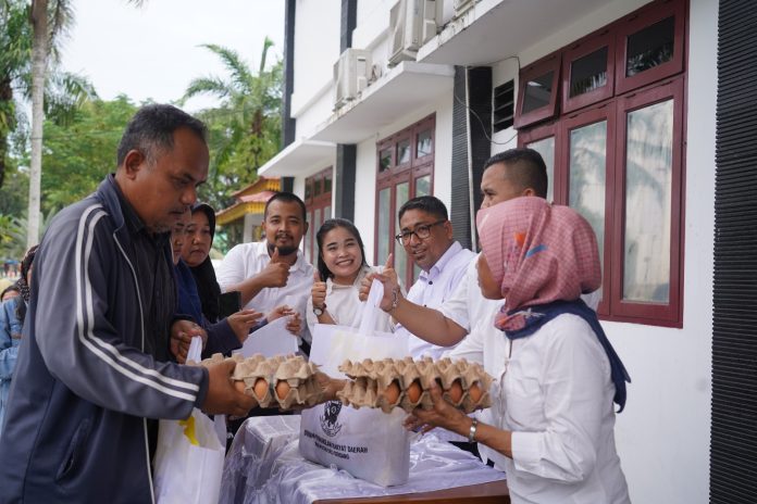 FOTO: Kegiatan pasar murah di DPRD Kabupaten Deli Serdang Rabu (10/09/2025)