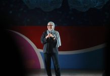 RUBIK di Unhas Jadi Ruang Inspirasi Anak Muda Bahas Iklim dan Demokrasi FOTO: UNFRMD bekerja sama dengan Universitas Hasanuddin (Unhas) menyelenggarakan RUBIK: Ruang Bicara Kreatif di Auditorium Baruga Andi Pangerang Pettarani, pada Senin (15/9).