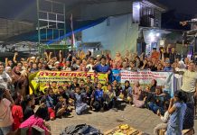 Pihak Unhas MoU dengan PT SUS Rencana Pembangunan PLTSa di Tamalanrea Warga Mula Baru Sesalkan FOTO: Masyarakat Mula Baru, Tamalalang, Alamanda, dan Akasia yang tergabung dalam Gerakan Rakyat Menolak Lokasi PLTSa (Geram PLTSa) mengecam keras langkah Fakultas Ilmu Budaya Universitas Hasanuddin (Unhas) yang menandatangani Nota Kesepahaman (MoU) dengan PT Sarana Utama Sinergi.