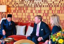 Bertemu Ratu dan Raja Belanda, Presiden RI Bahas Tentang Pengembalian 30.000 Benda dan Artefak Jawa Bersejarah Milik Indonesia FOTO: Presiden Republik Indonesia Prabowo Subianto diterima secara resmi oleh Raja Belanda Willem-Alexander dan Ratu Máxima di Istana Huis ten Bosch, Den Haag, Belanda, pada Jumat (26/09/2025). (Properti BPMI Setpres)