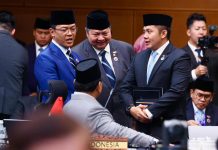 Menko Airlangga Dampingi Presiden Prabowo Hadiri KTT ASEAN ke-47 di Kuala Lumpur FOTO: Menteri Koordinator (Menko) Bidang Perekonomian, Airlangga Hartarto mendampingi Presiden Prabowo Subianto dalam pembukaan Konferensi Tingkat Tinggi (KTT) ASEAN ke-47 yang diselenggarakan di Kuala Lumpur, Malaysia.