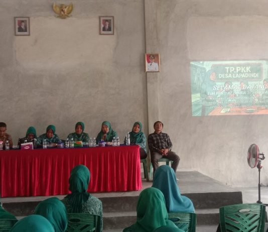 Desa Lapadindi Tunjukkan Semangat pada Lomba 10 Program PKK Tingkat Kecamatan Tongkuno