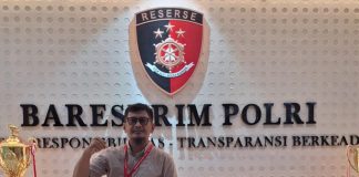 BBM Langka Berulang, Alumni ISMAHI Sorot Polda Sulsel: Jangan Tunggu Makassar Gaduh Baru Bergerak FOTO: Illank Radjab, S.H., Ketua Umum LASKAR Sulsel, yang datang ke Mabes Polri di Jakarta, Rabu (8/10/2025).