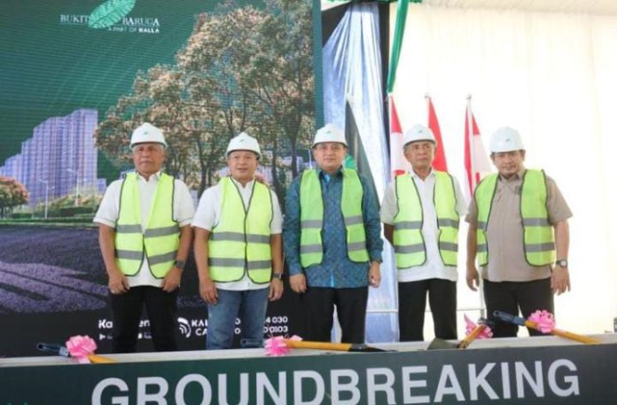 IMG-20251011-WA0000 FOTO: PT Bumi Asri Nusa (KALLA Land & Property), menggelar Groundbreaking pembangunan akses Riverside Jalan Alternatif Leimena–Perintis, Dihadiri Wali Kota Makassar, Munafri Arifuddin. Jumat (10/10/2025).