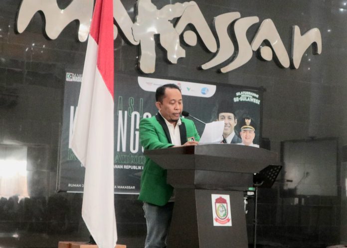 IMG-20251012-WA0008 FOTO: Asri Tadda, utusan Majelis Wilayah (MW) KAHMI Sulawesi Selatan, pada penutupan Silaturahmi Regional (Silatreg) KAHMI se-Sulawesi di Baruga Anging Mammiri Rumah Jabatan Wali Kota Makassar, Sabtu (11/10/2025).